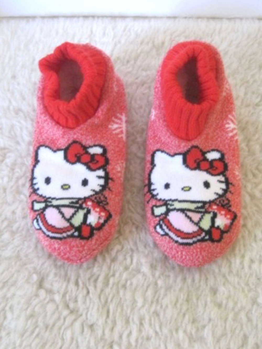 Hello Kitty Knitted Slipper Socks